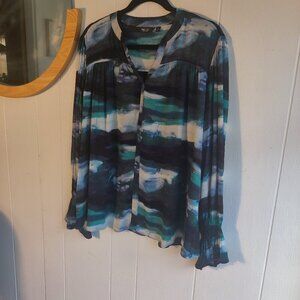 Simply Vera, Vera Wang Rayon Sheer Shirt. Abstract Ocean Blue Print. Button Up M
